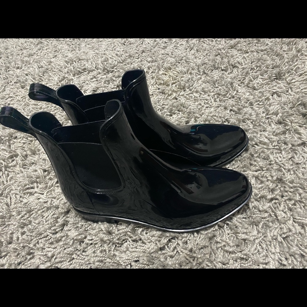 Chelsea rain boots